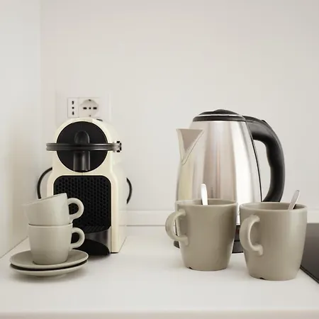 Апартаменты Hostmate - - Imperia's Prism - Romolo Iulm